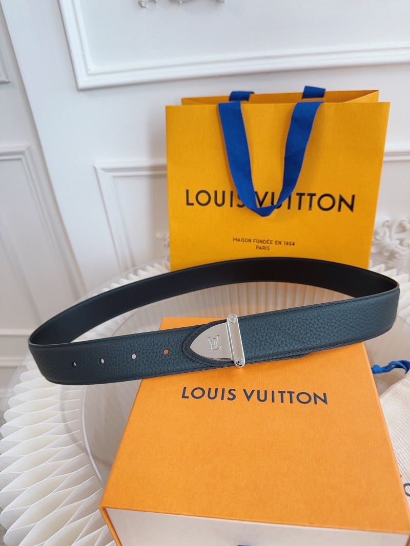 LOUIS VUITTON Belts